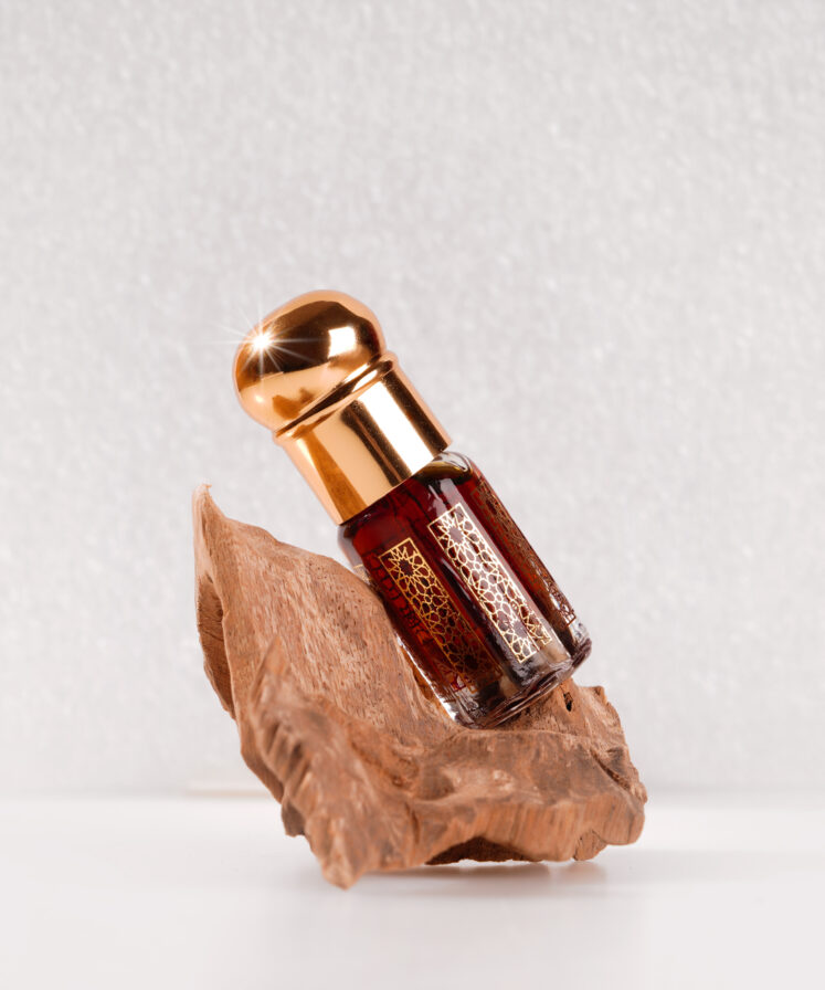 دهـن عـود خـاص